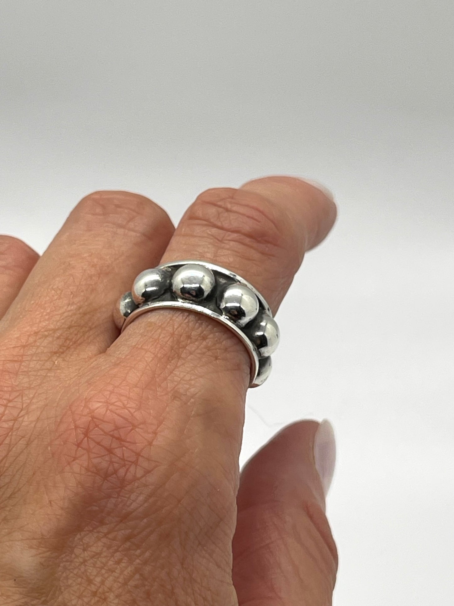 11.5 6mm Silver Dot Ring