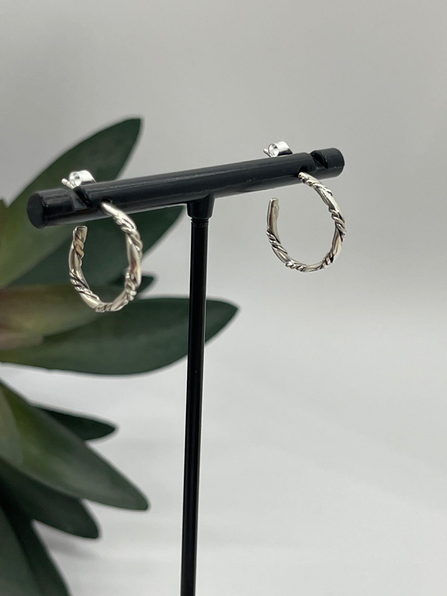 Twist Wire Hoop Earrings