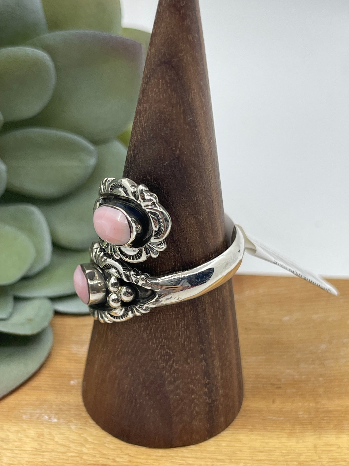 9.0 Semi Adjustable 2 Stone Pink Conch Shell Ring by Arlene Lewis, Navajo