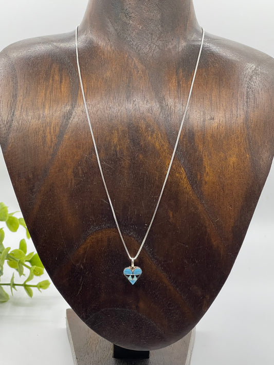 18" Turquoise & Black Onyx Inlay Heart Pendant Necklace