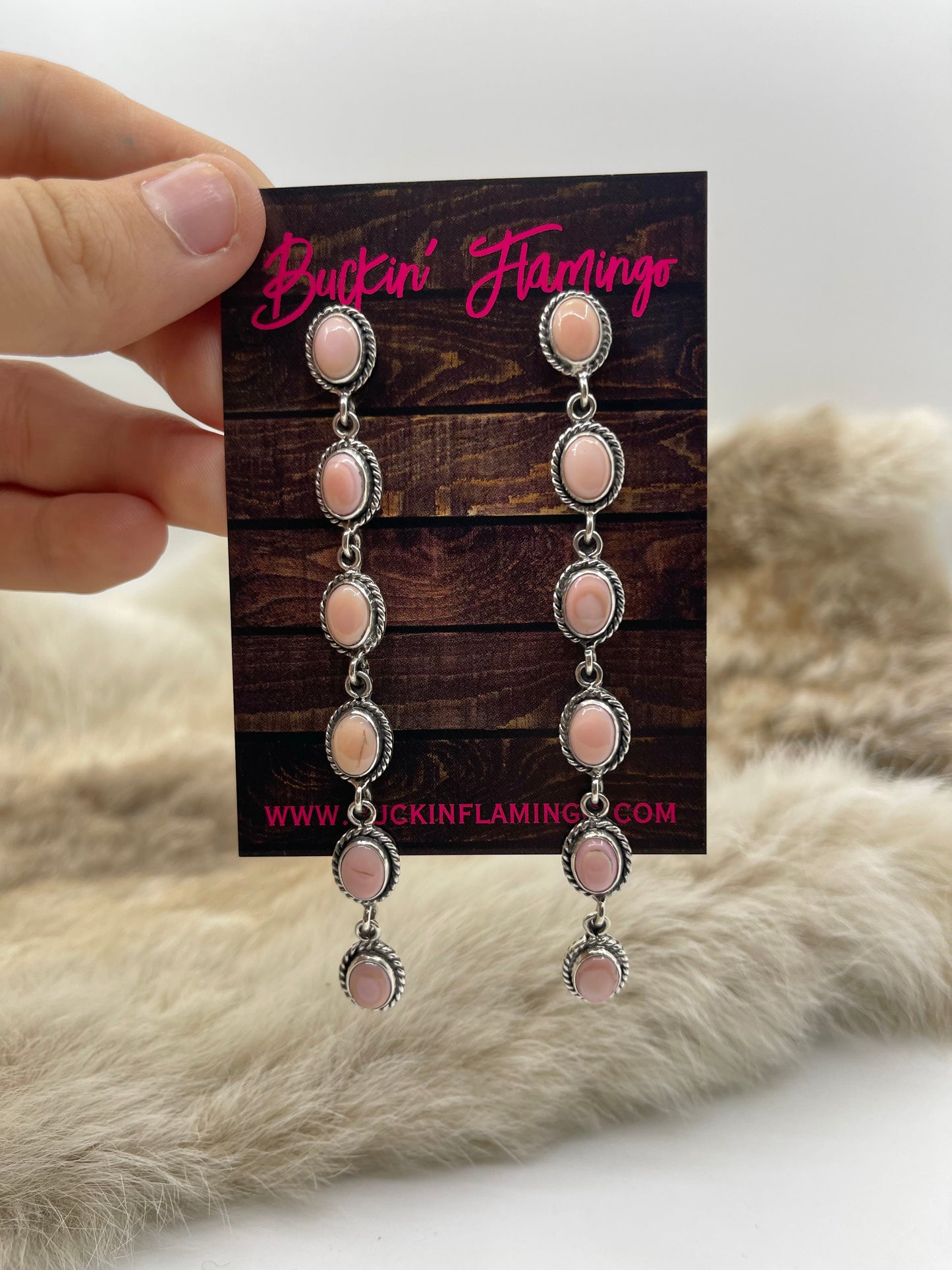 6 Stone Pink Conch Shell Drop Earring with Rope Border