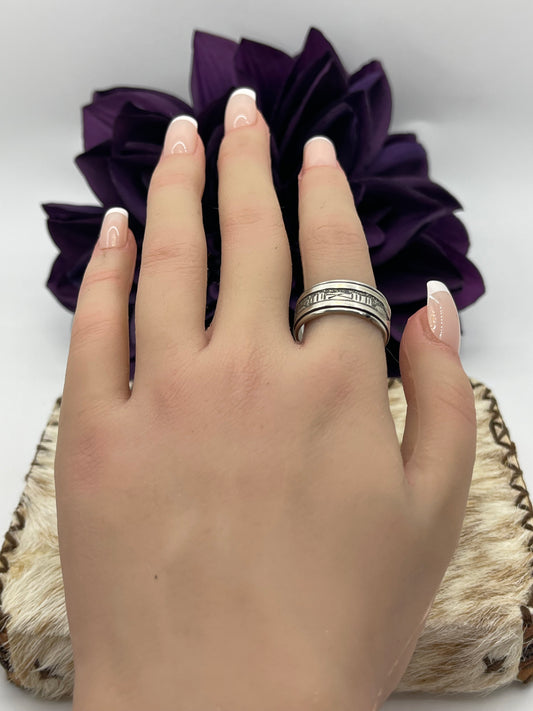 9.0 Stamped Story Teller Spinner Ring
