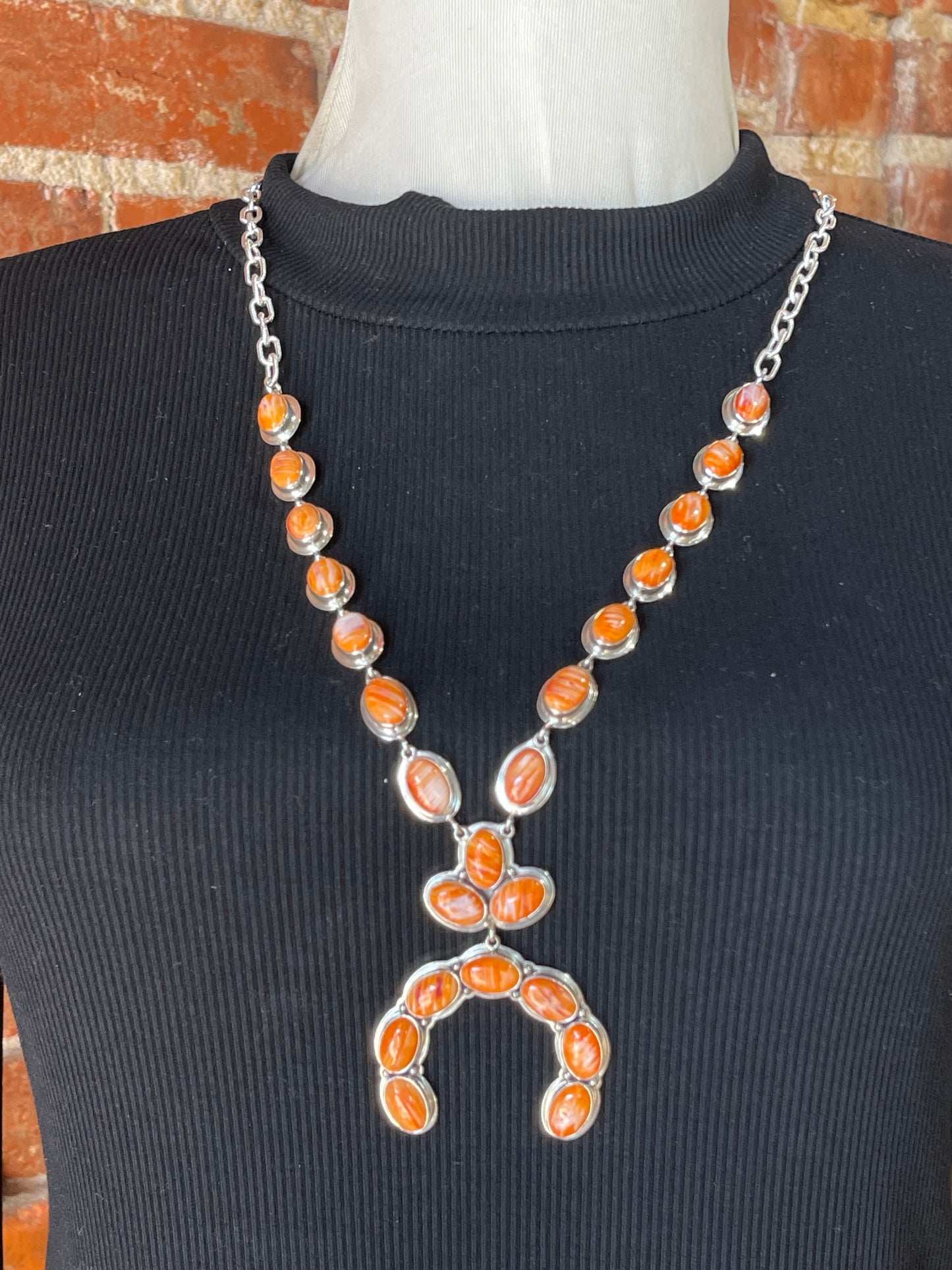 28" Orange Spiny Oyster Shell Lariat Naja Necklace, Navajo Made
