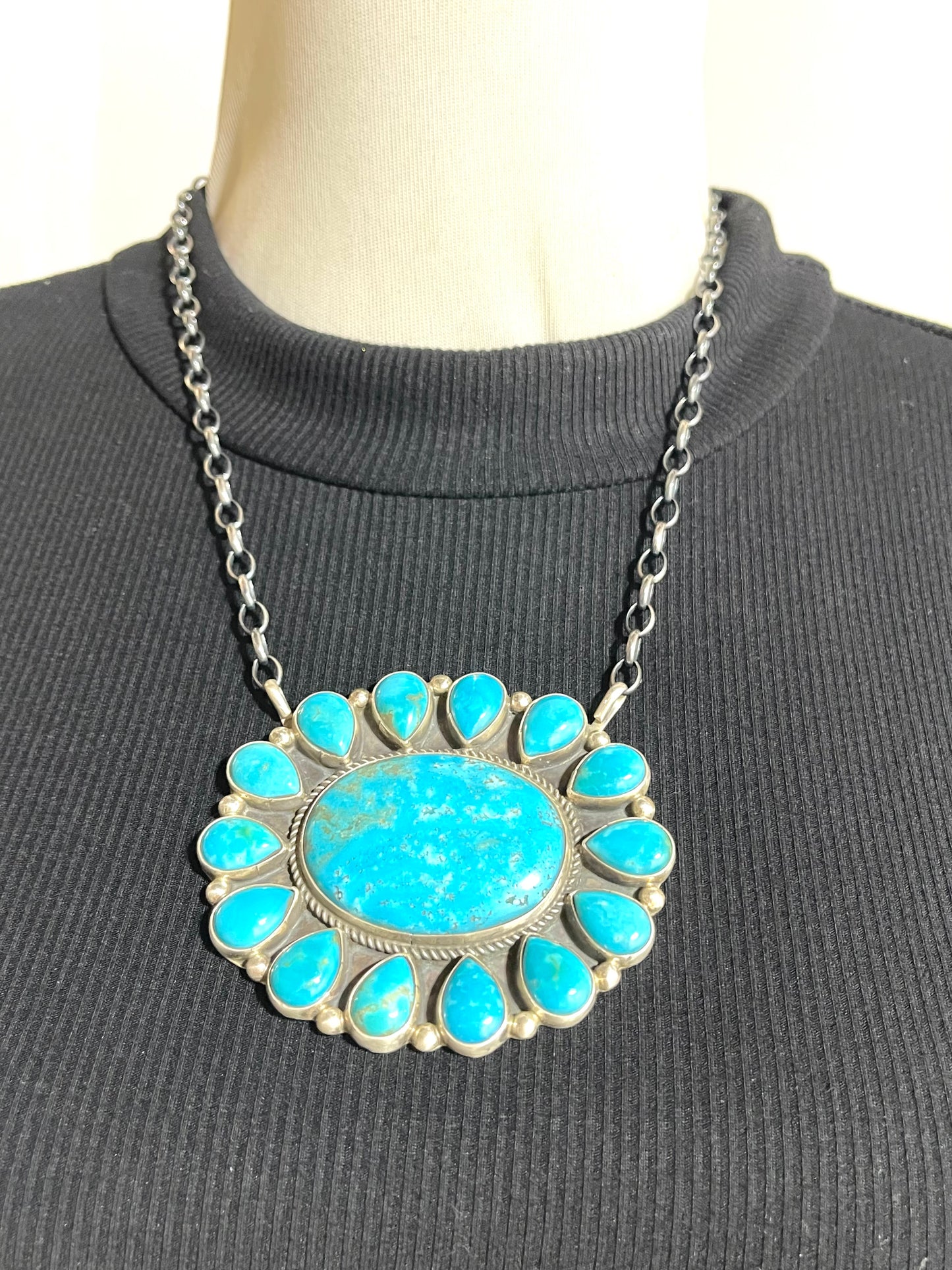 20" Kingman Turquoise Cluster Necklace