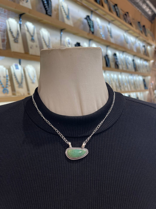 18" Turquoise Single Stone Necklace