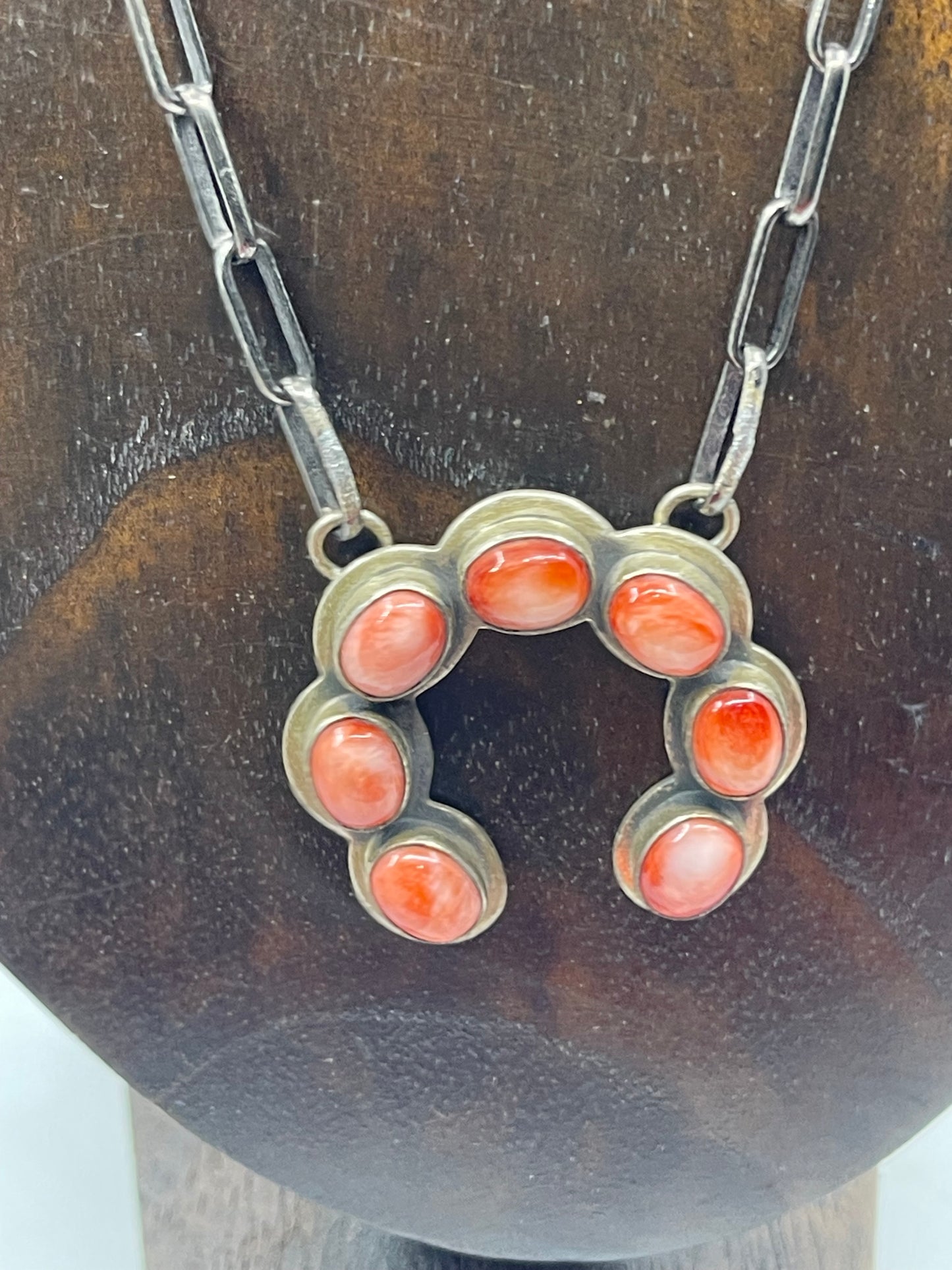 18” Red Spiny Oyster Shell Naja Necklace