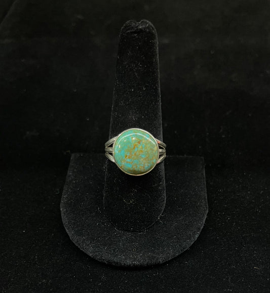 8.5 Circle Kingman Turquoise Ring