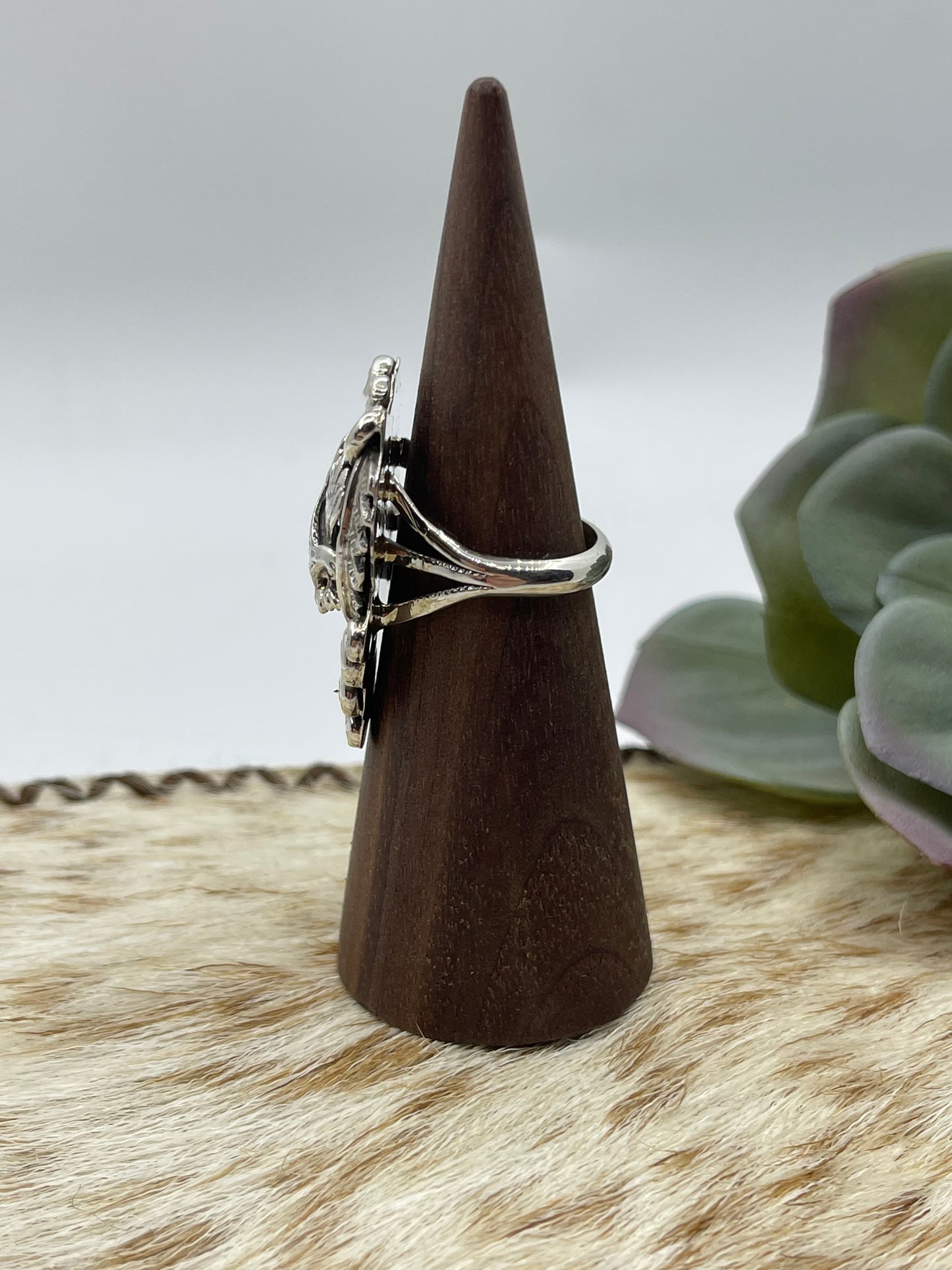 6.5 Floral Ring by Harry B. Yazzie Navajo