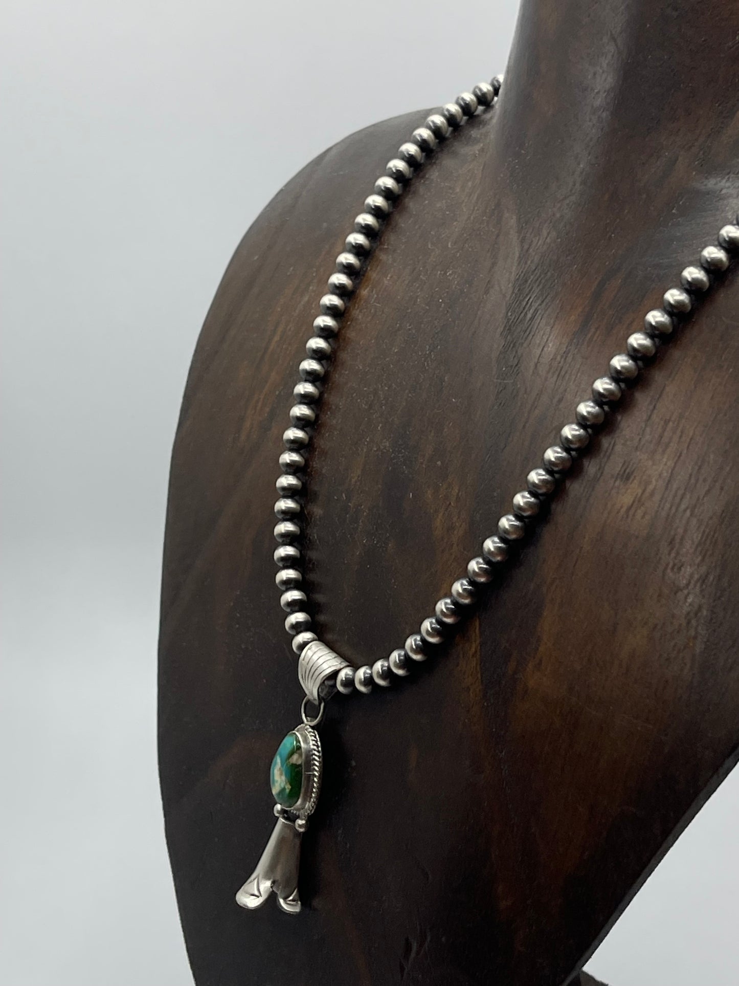 16" 5mm Navajo Pearls Necklace with Sonoran Gold Turquoise Blossom Pendant