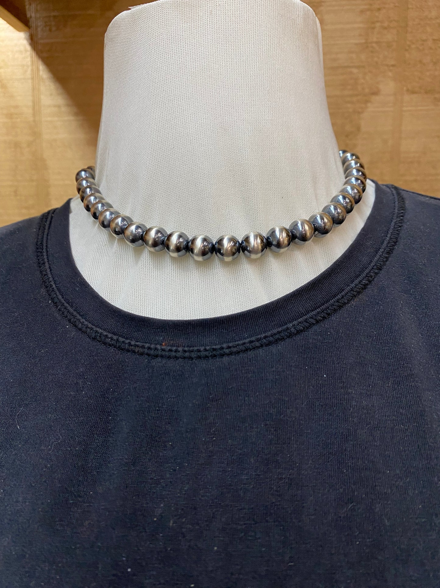 16" 10mm Navajo Pearls