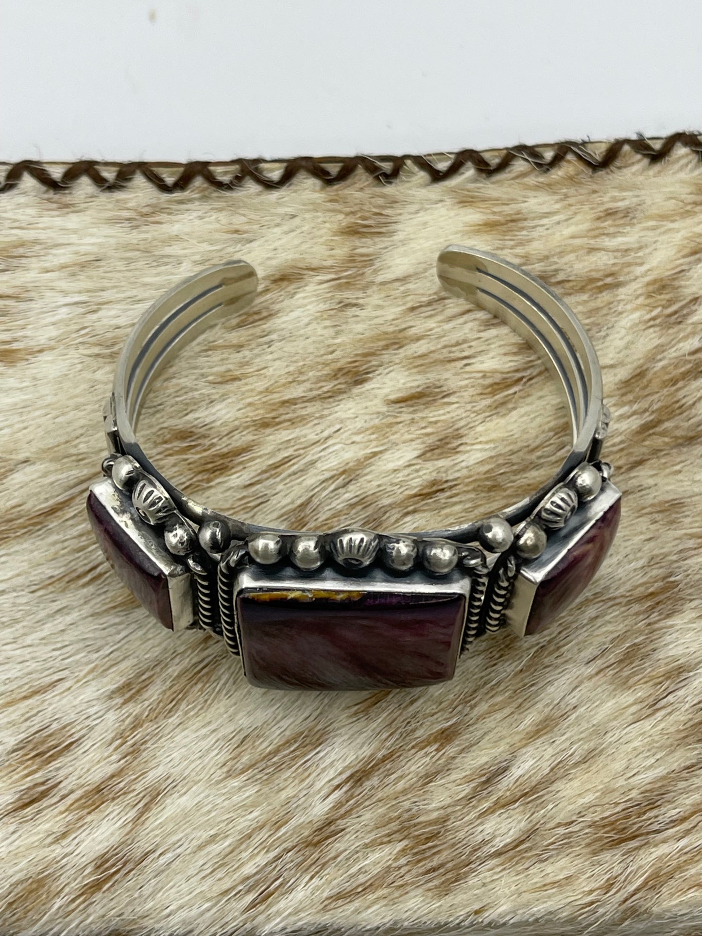 5 3/4"-6 1/2" 3 Stone Purple Spiny Oyster Shell Square Cuff by Augustine Largo, Navajo