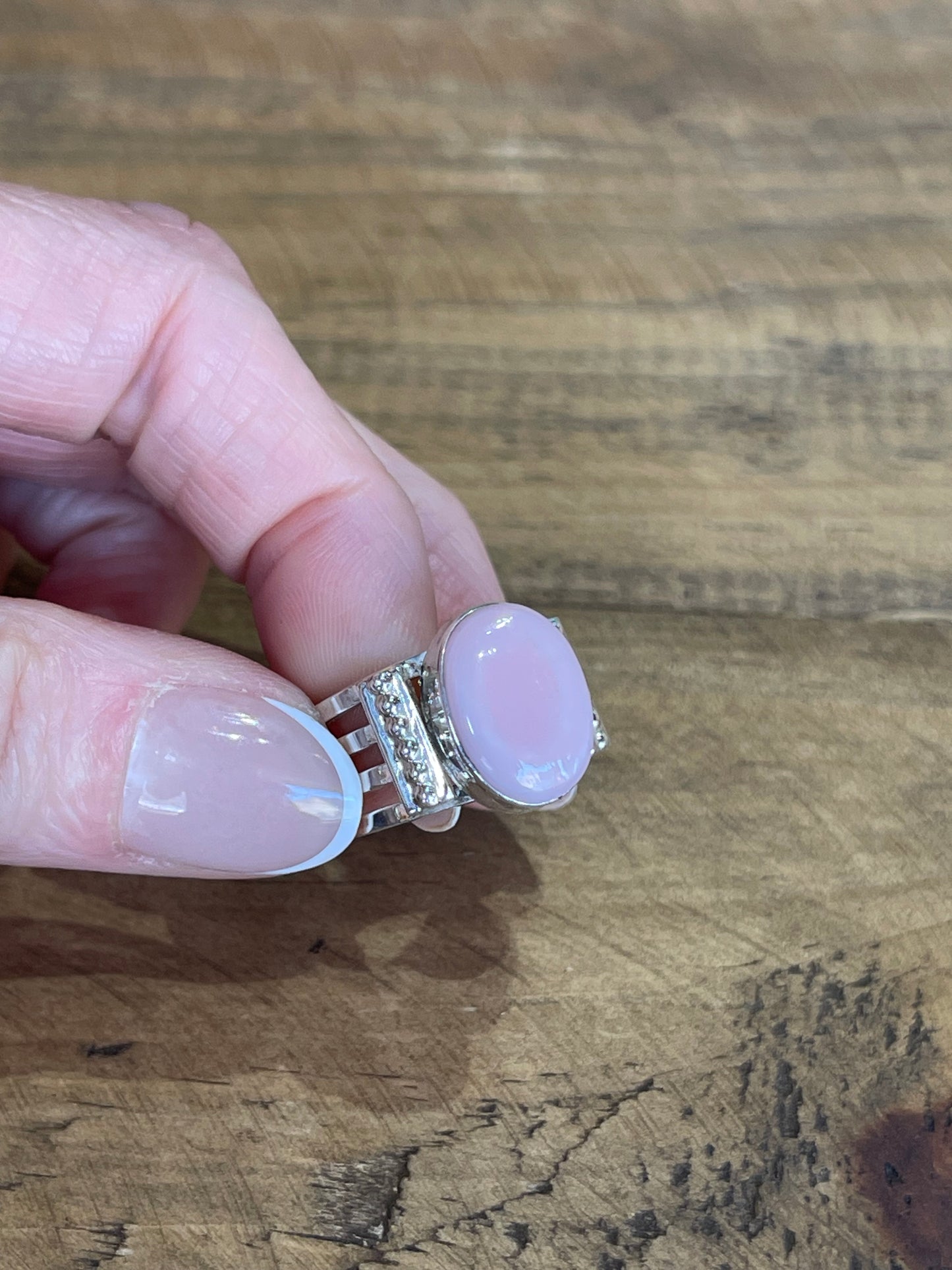 7.0 Pink Conch Oval Ring by Thomas Yazzie, Navajo