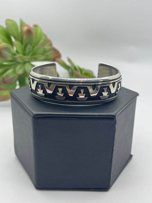 6" - 7.25" Silver Overlay Cuff