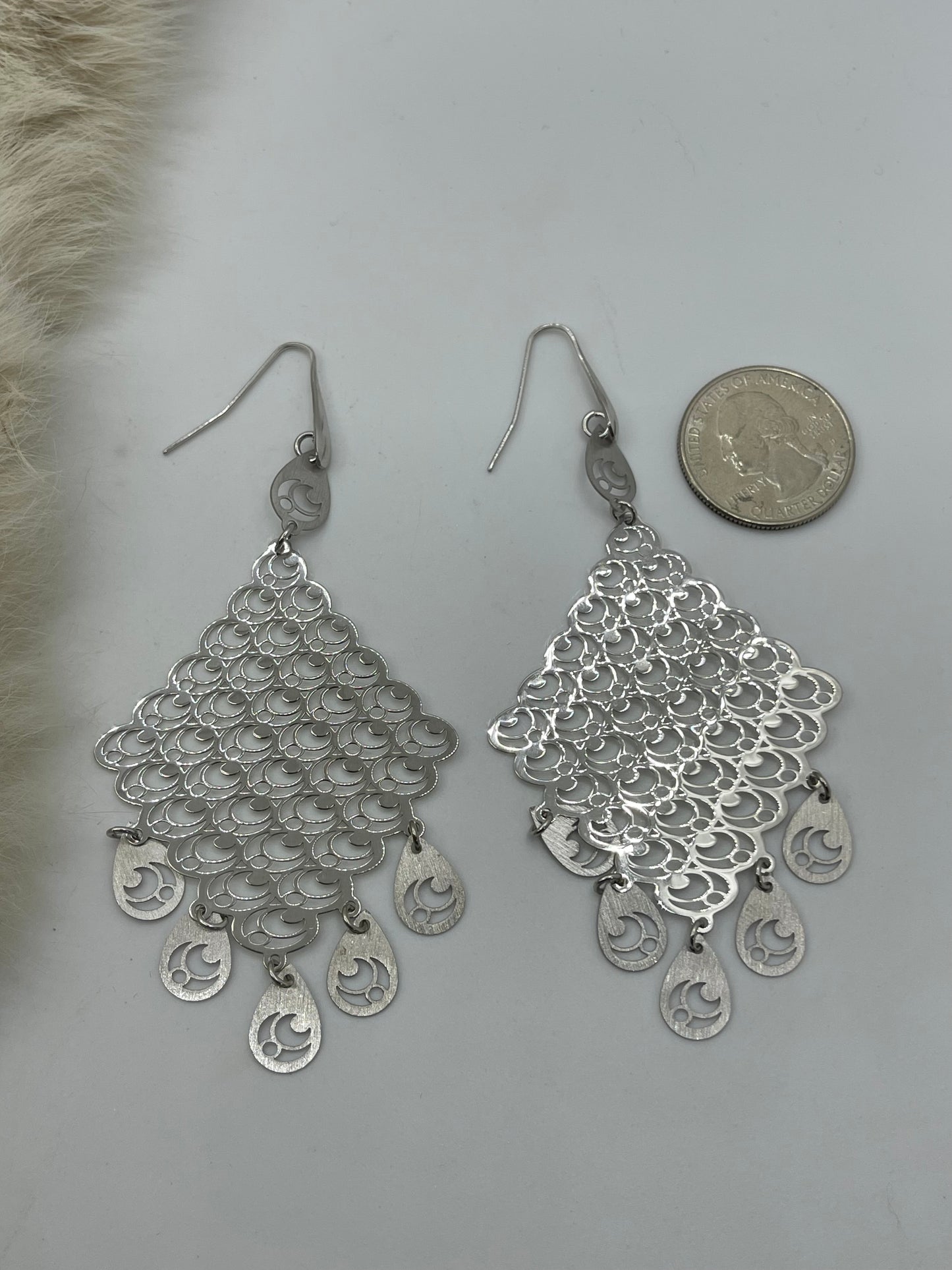Lightweight Dangle Earrings Machine Made