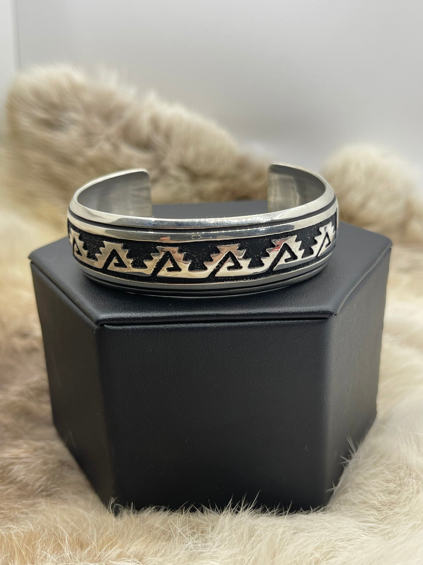 6" - 7.25" Silver Overlay Cuff