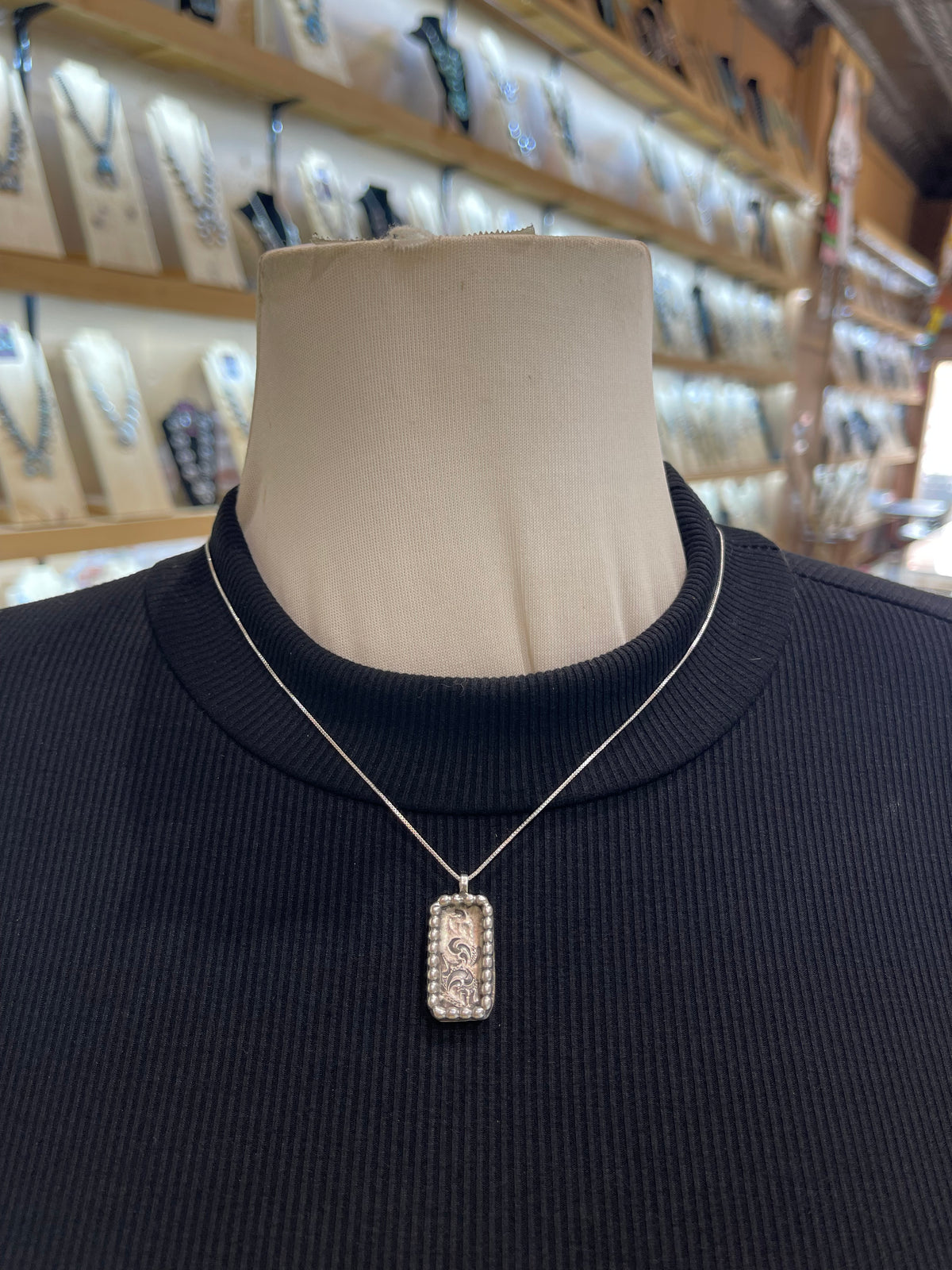18" 2.7mm Bail Engraved Pendant with Border Necklace Navajo