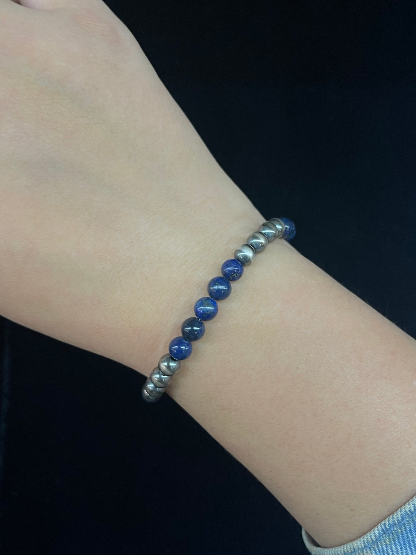 7 1/2" Lapis and 6mm Navajo Pearl Bracelet