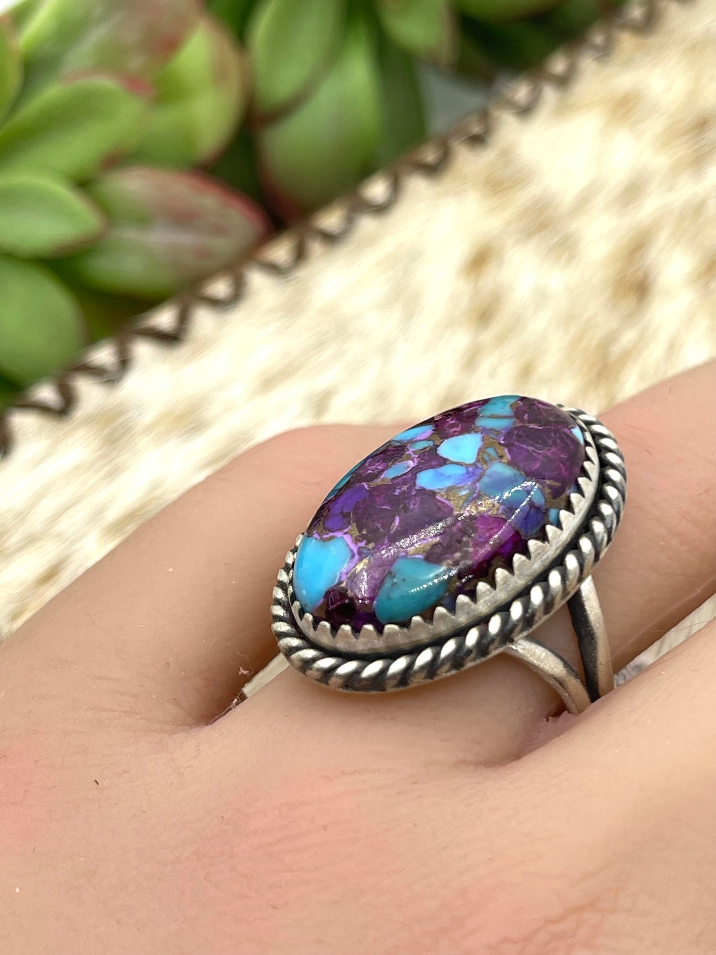 8.0 Purple Mojave Turquoise Oval Shaped Ring
