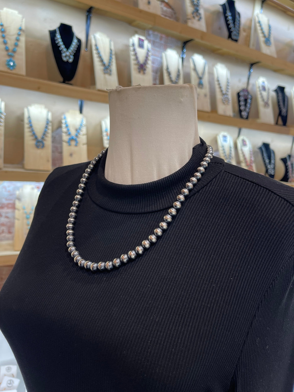 22” 8mm Navajo Style Pearls