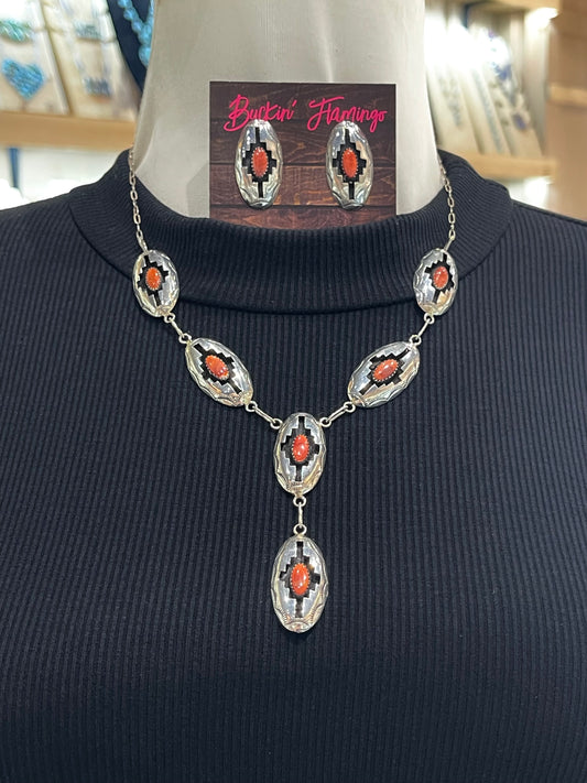LOT 15 5/24 18" Red Spiny Shadowbox Lariat and Earring Set by Felix Perry, Navajo