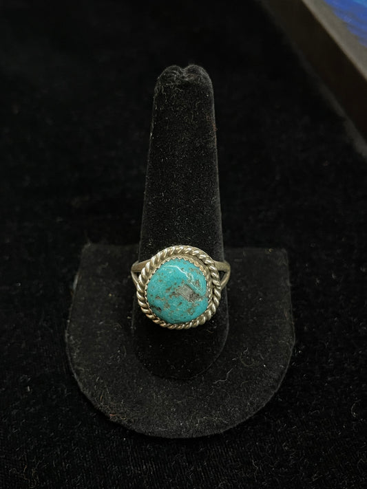 10.5 Round Turquoise Ring