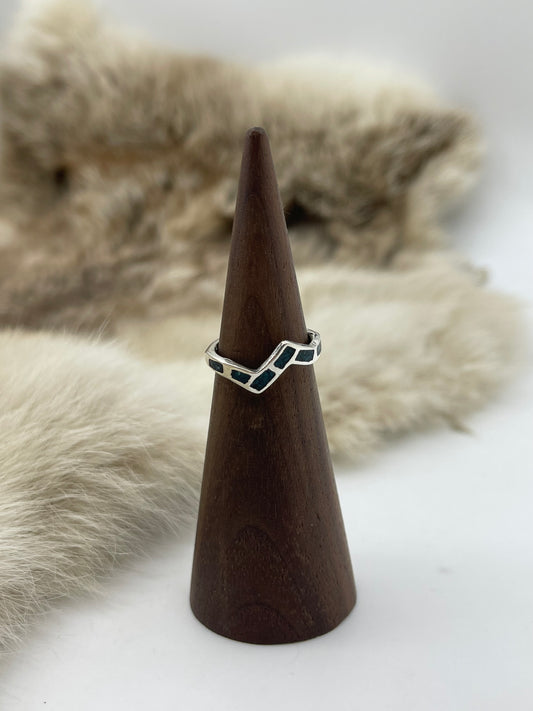5.0 Chip Inlay Turquoise Zig Zag Band