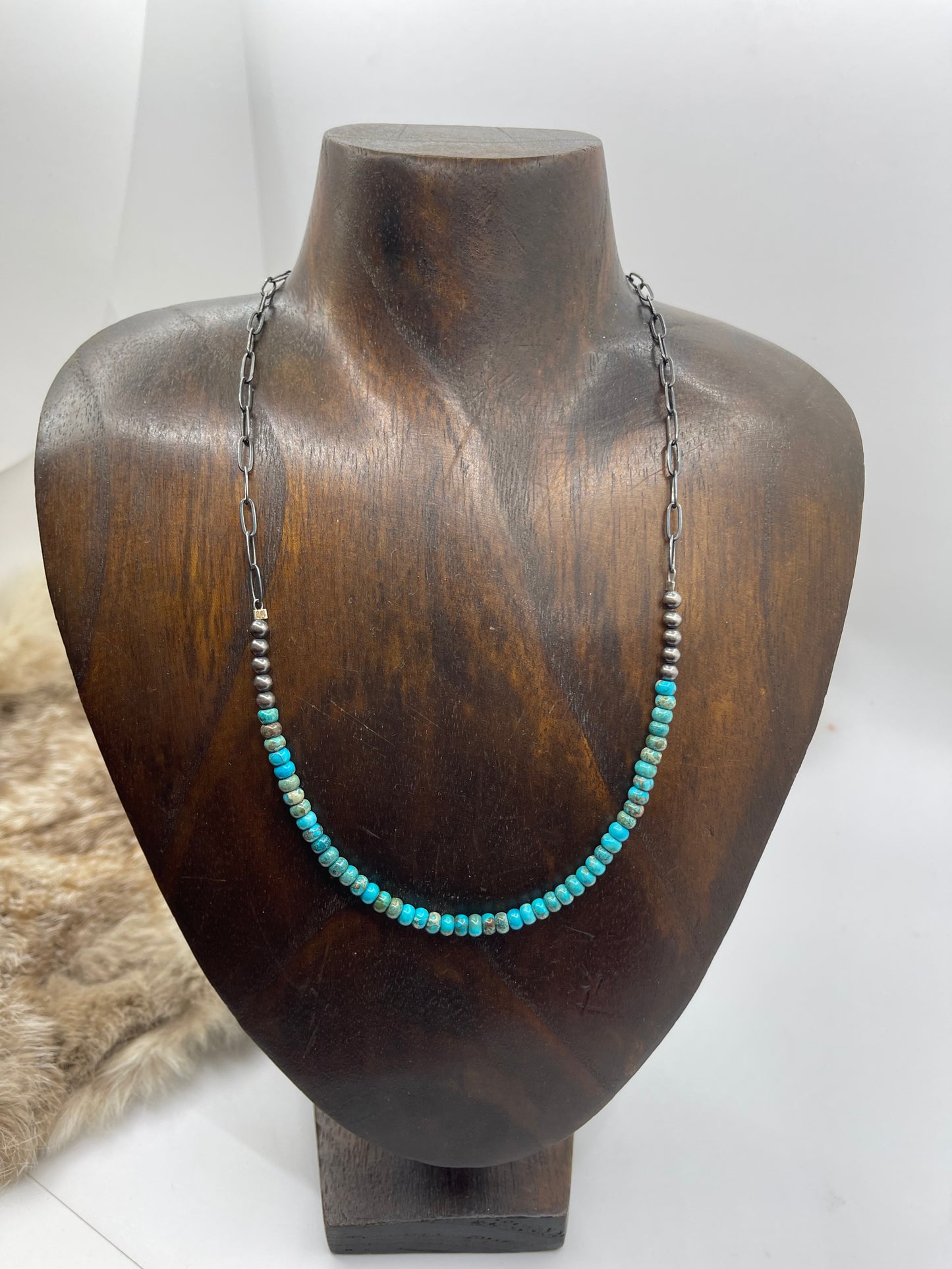 18" 4mm Navajo Style Pearls with Chain Link Necklace