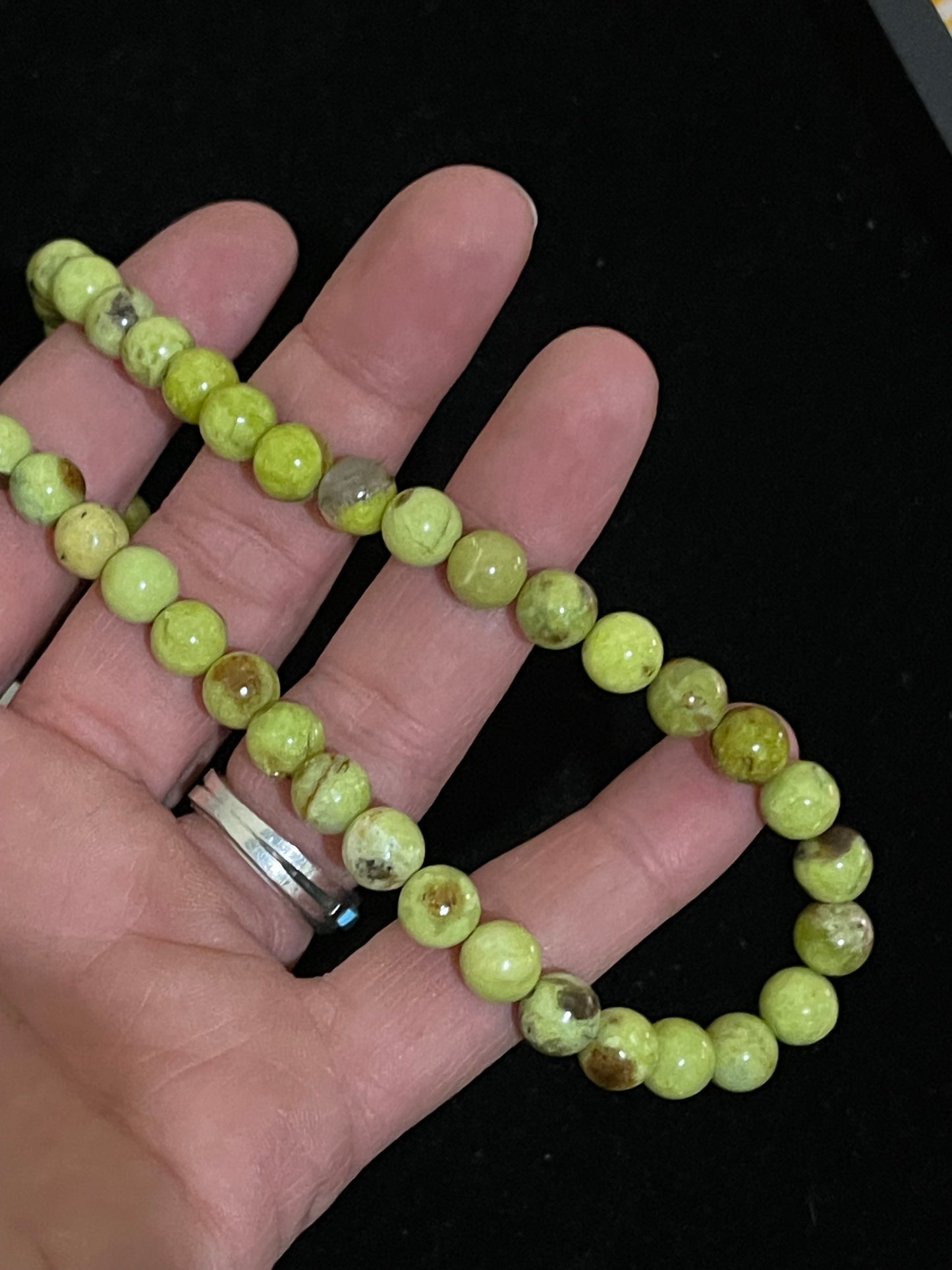 16" 8mm Serpentine Necklace