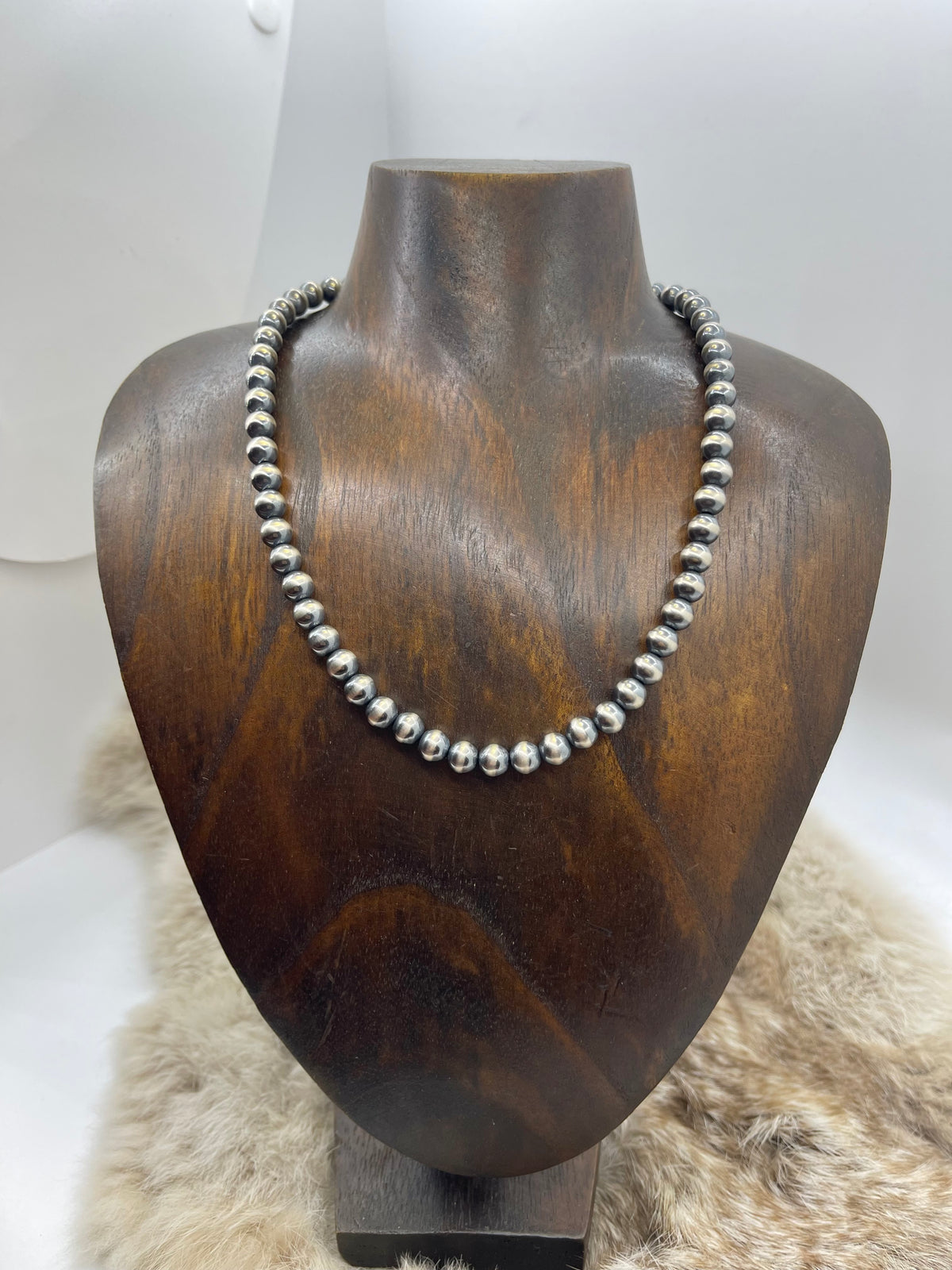 16” 7mm Navajo Style Pearls
