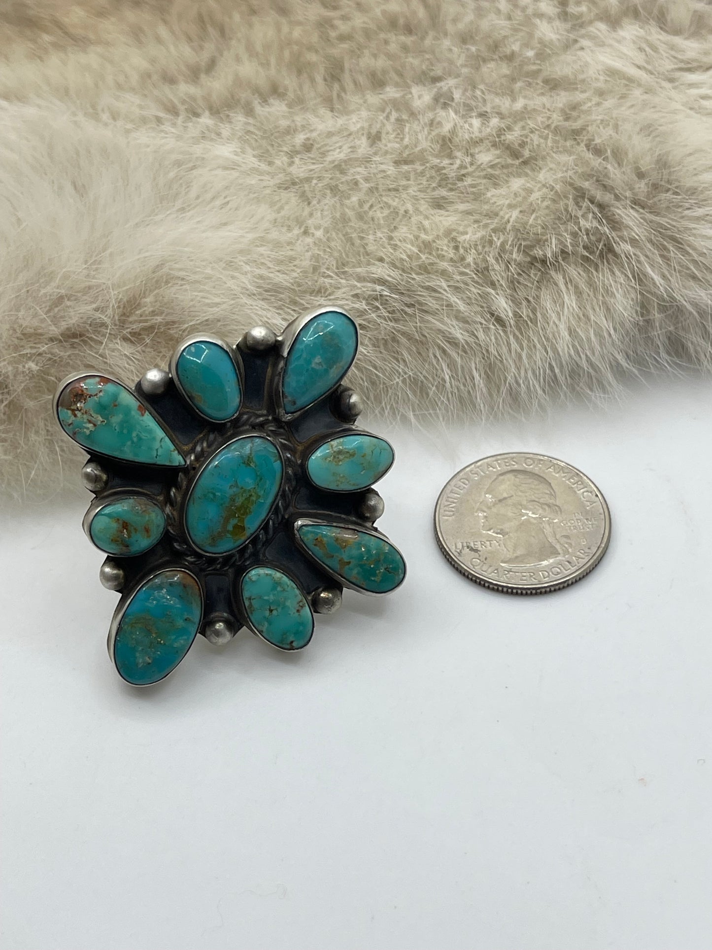 Adjustable 7.0-11.0 Kingman Turquoise Cluster Ring by Aldora Henry, Navajo