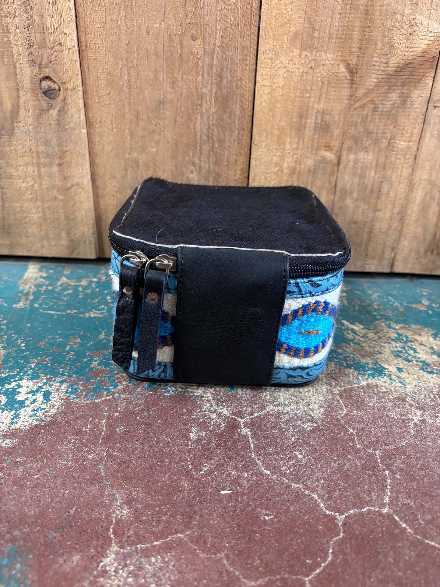 Small Square Black Cowhide Blue And White Knitted Jewelry Box