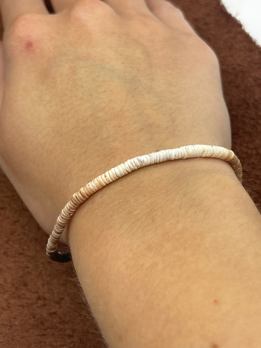 7 1/2" Ombre Melon Shell Bracelet by Ramona Calabaza, Santo Domino