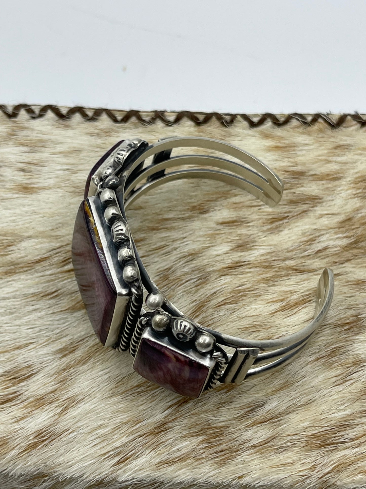 5 3/4"-6 1/2" 3 Stone Purple Spiny Oyster Shell Square Cuff by Augustine Largo, Navajo