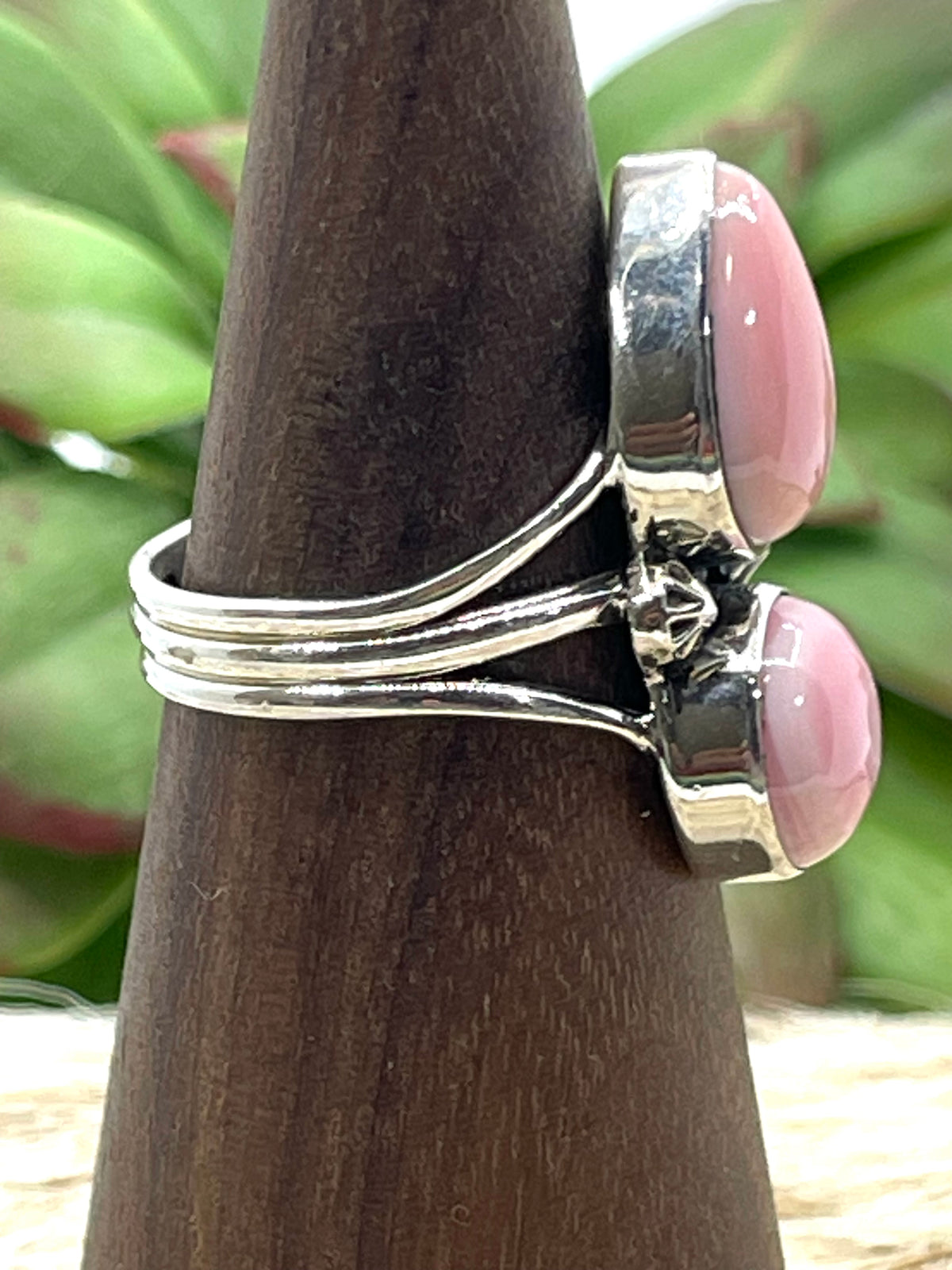 9.0 2 Stone Pink Conch Shell Ring