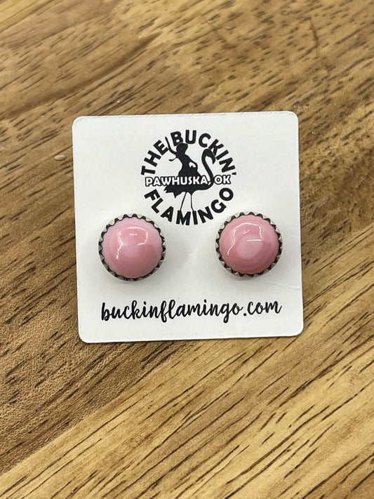 11 mm Round Pink Conch Shell Post Earrings