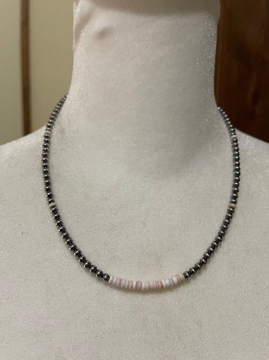 18" 4mm Navajo Pearls Necklace with Pink Conch Shell Necklace