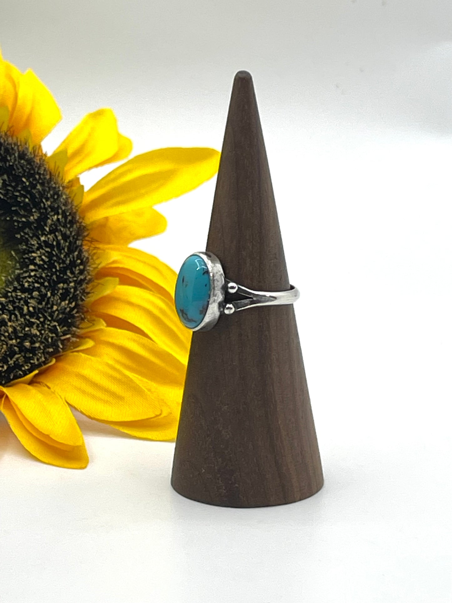 7.0 Oval Turquoise Ring by Jefferson Henie, Navajo