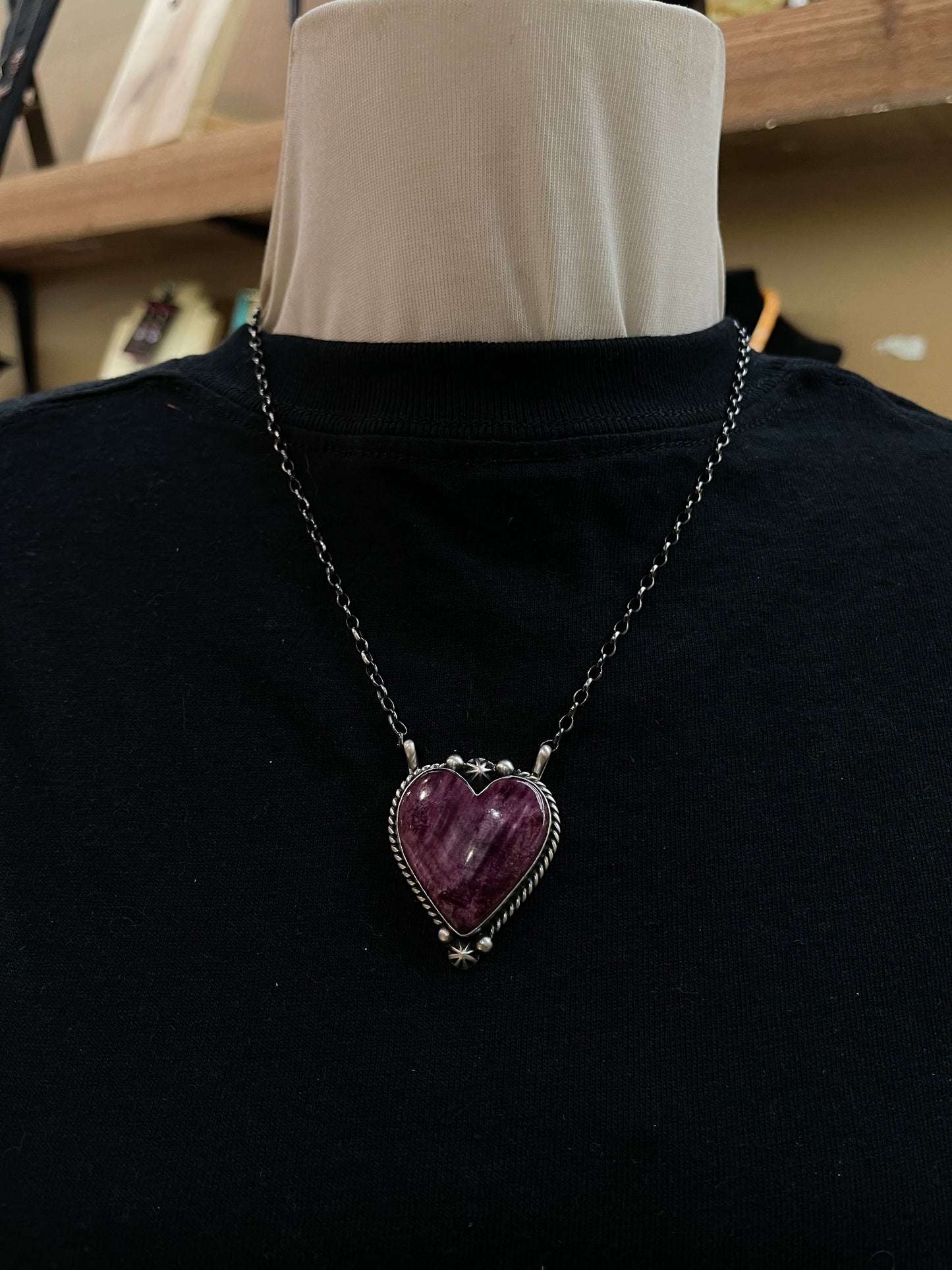 18" Purple Spiny Oyster Shell Heart Necklace by Alfred Martinez, Navajo