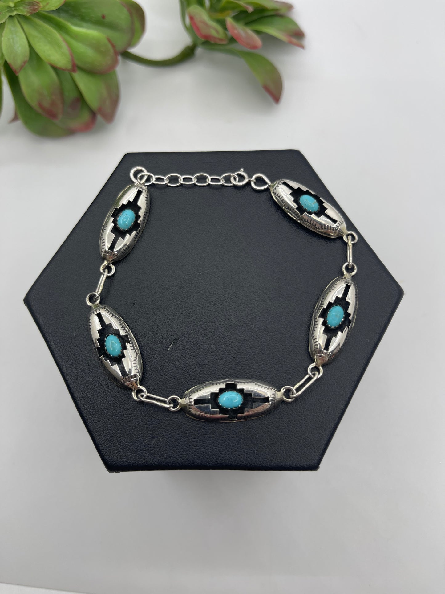 6.75" - 8" Turquoise Shadowbox Link Bracelet