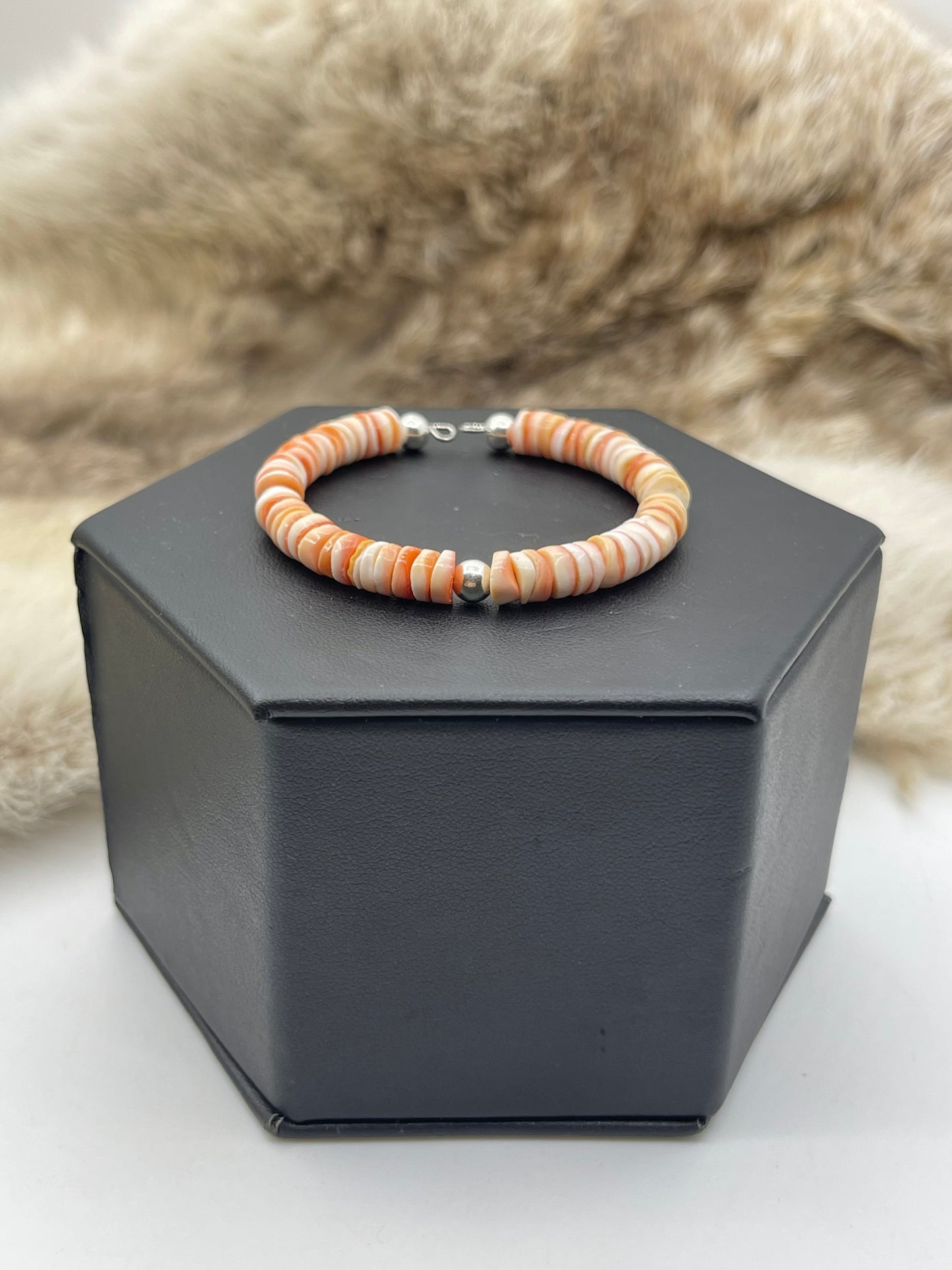 Up to 7" Pink Conch Shell Memory Wire Bracelet