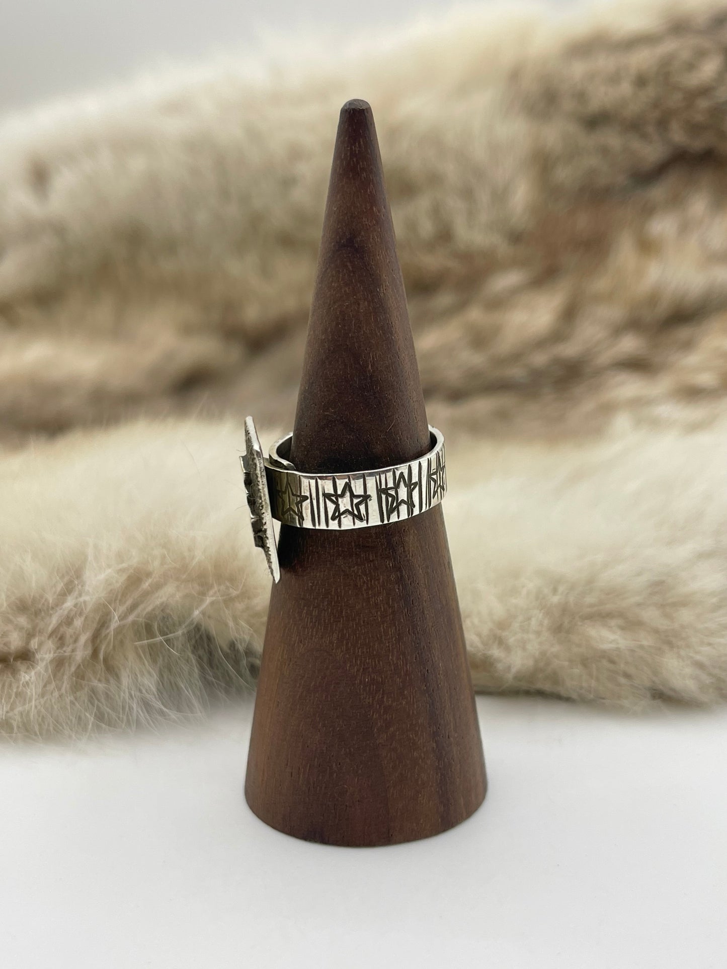 Adjustable 7.0-12.0 Bear Mini Petroglyph Ring by Alex Sanchez, Navajo