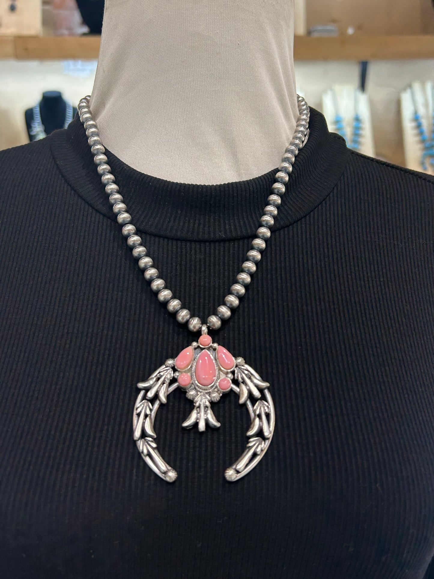 20" 7mm Navajo Style Pearls Necklace with Pink Conch Cluster Naja by Bobby Platero, Navajo