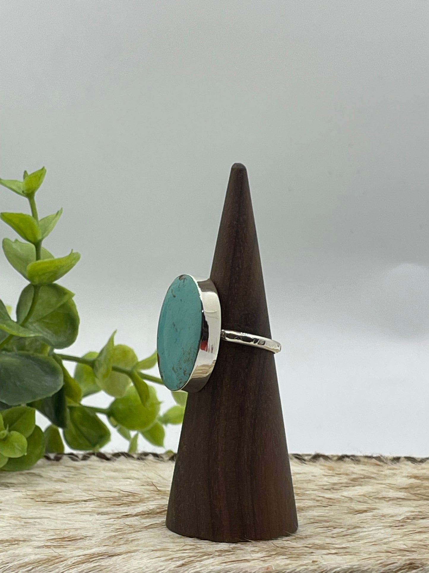 7.5 Kingman Turquoise Oval Ring by David Lopez, Navajo