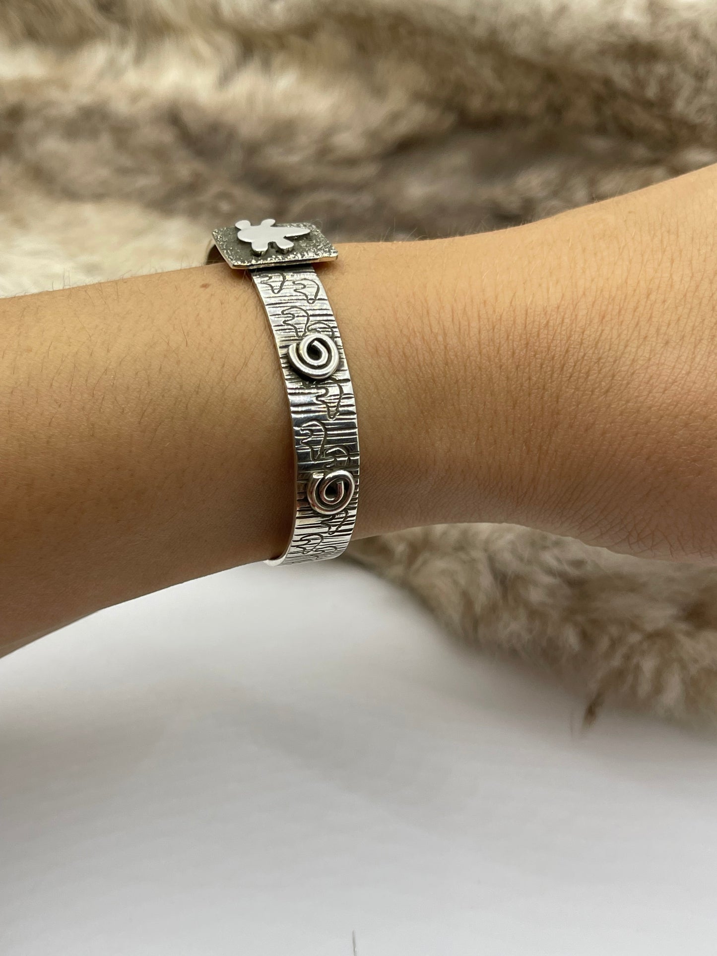 5.75”-7" Turtle Mini Petroglyph Cuff by Alex Sanchez, Navajo