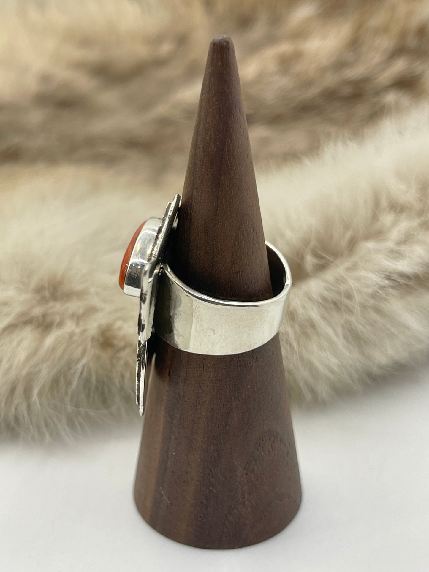8.0 Spiny Oyster Horse Ring by Marie Jackson, Navajo
