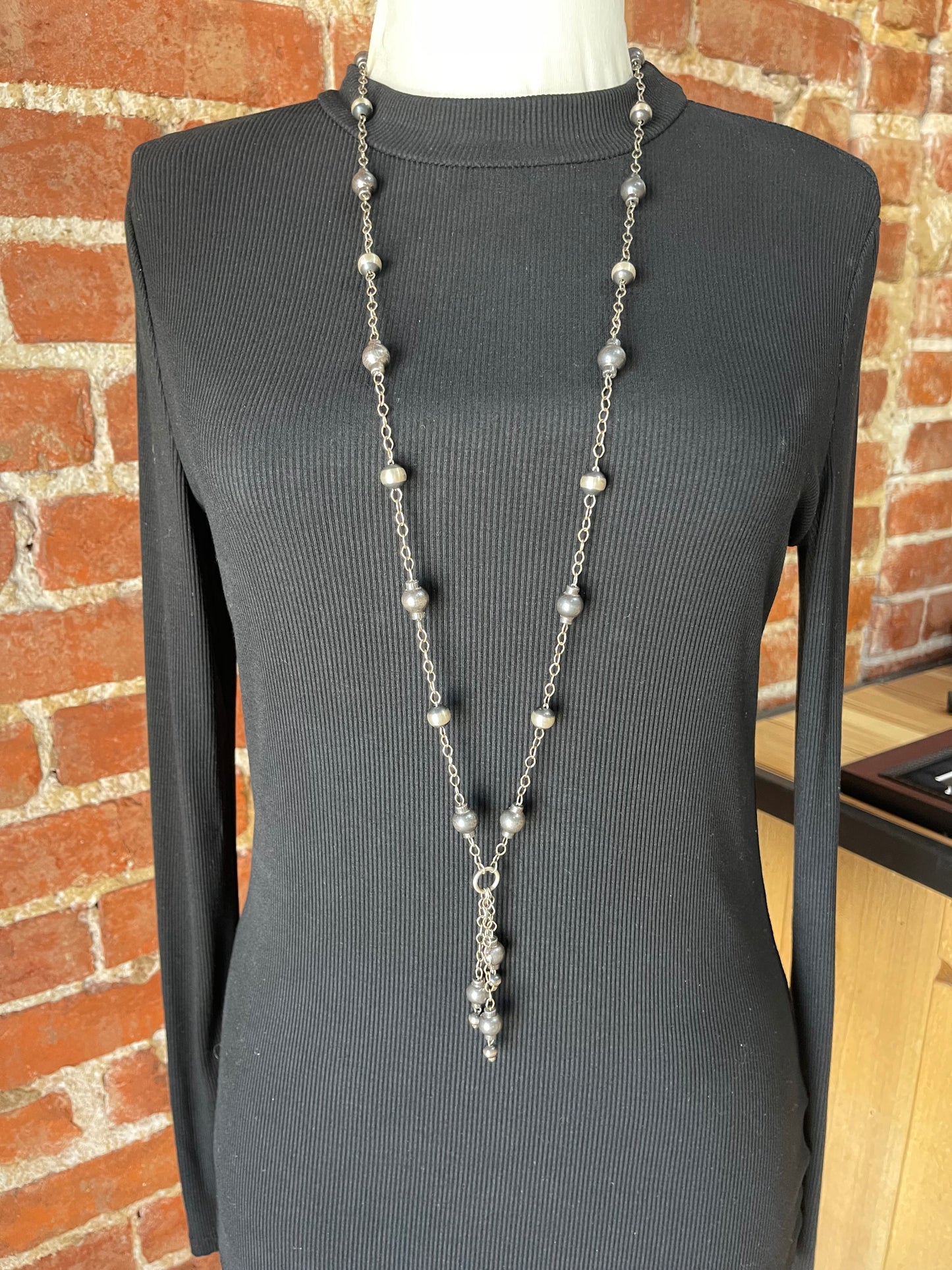 36" 9mm Lariat Navajo Pearls