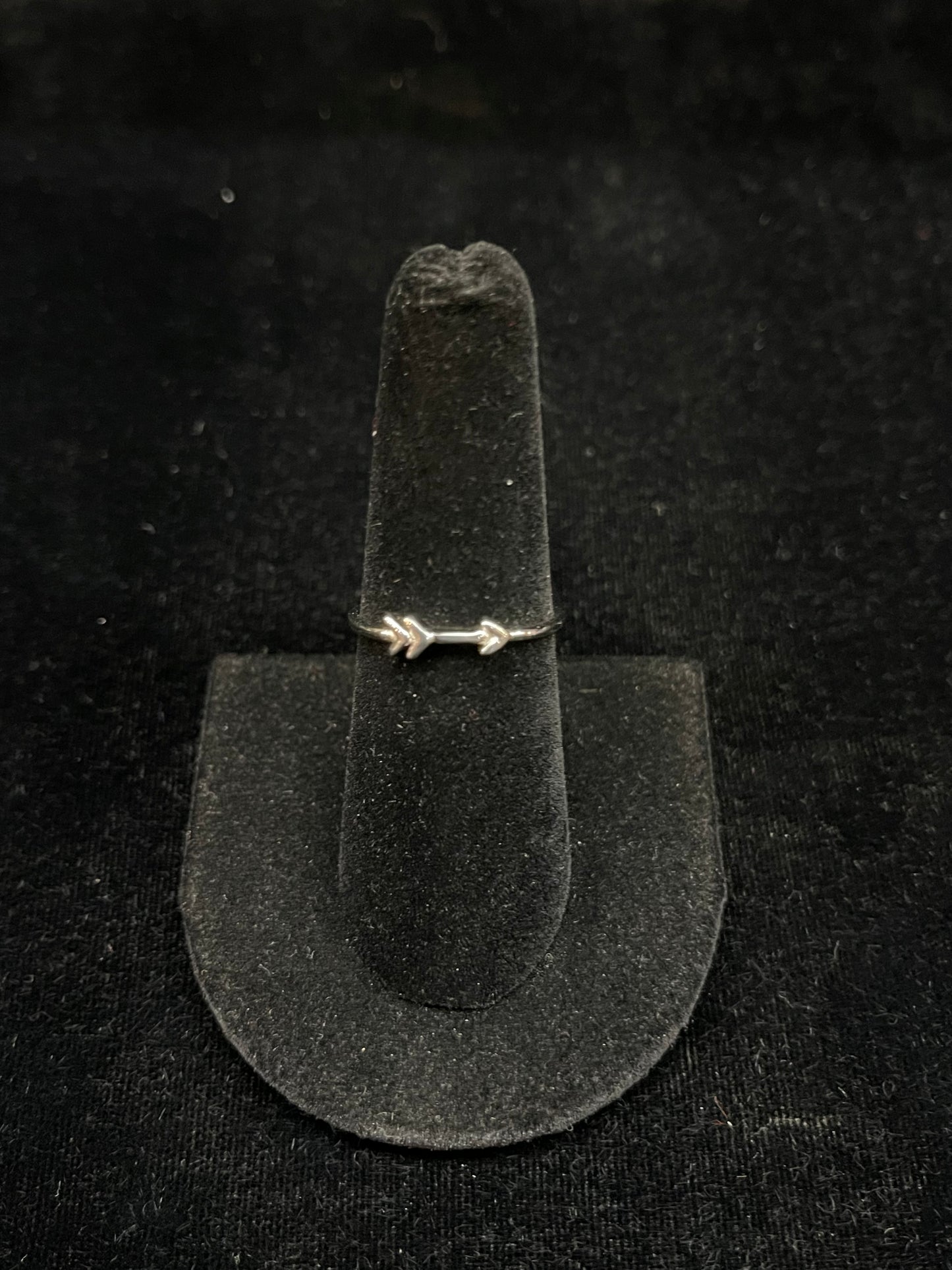 7.0 Sterling Silver Arrow Ring