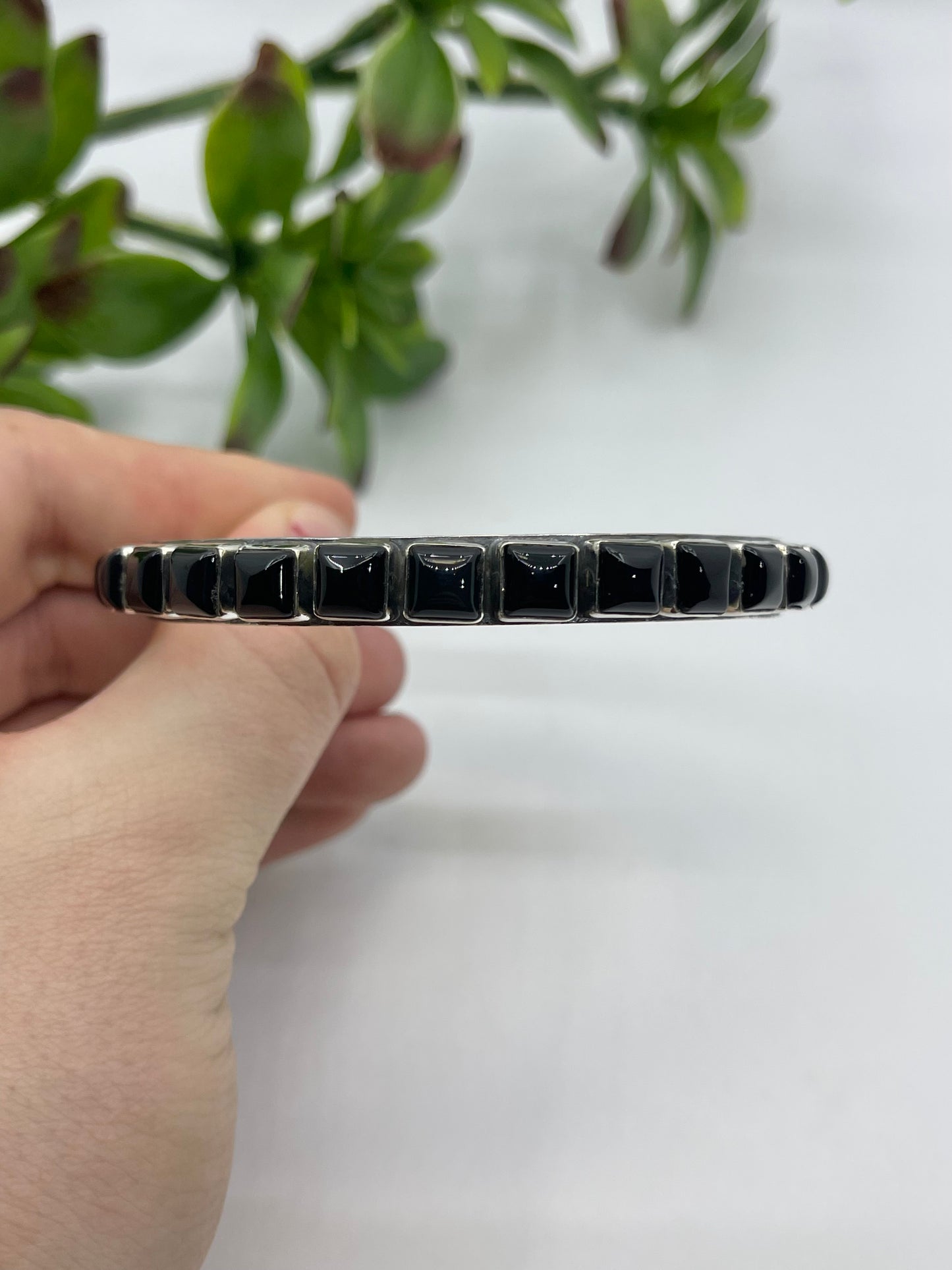 8" Onyx Cuff