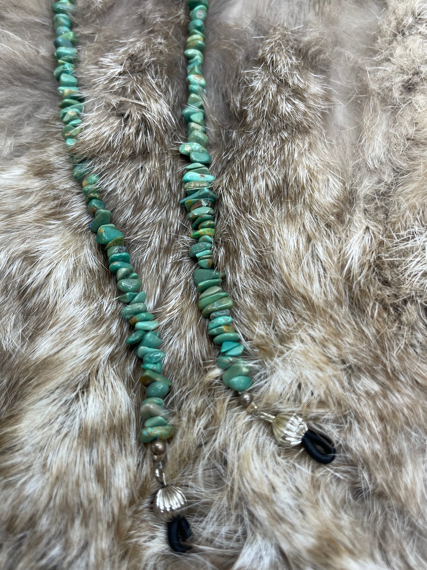 31" Turquoise Eye Glass Holder