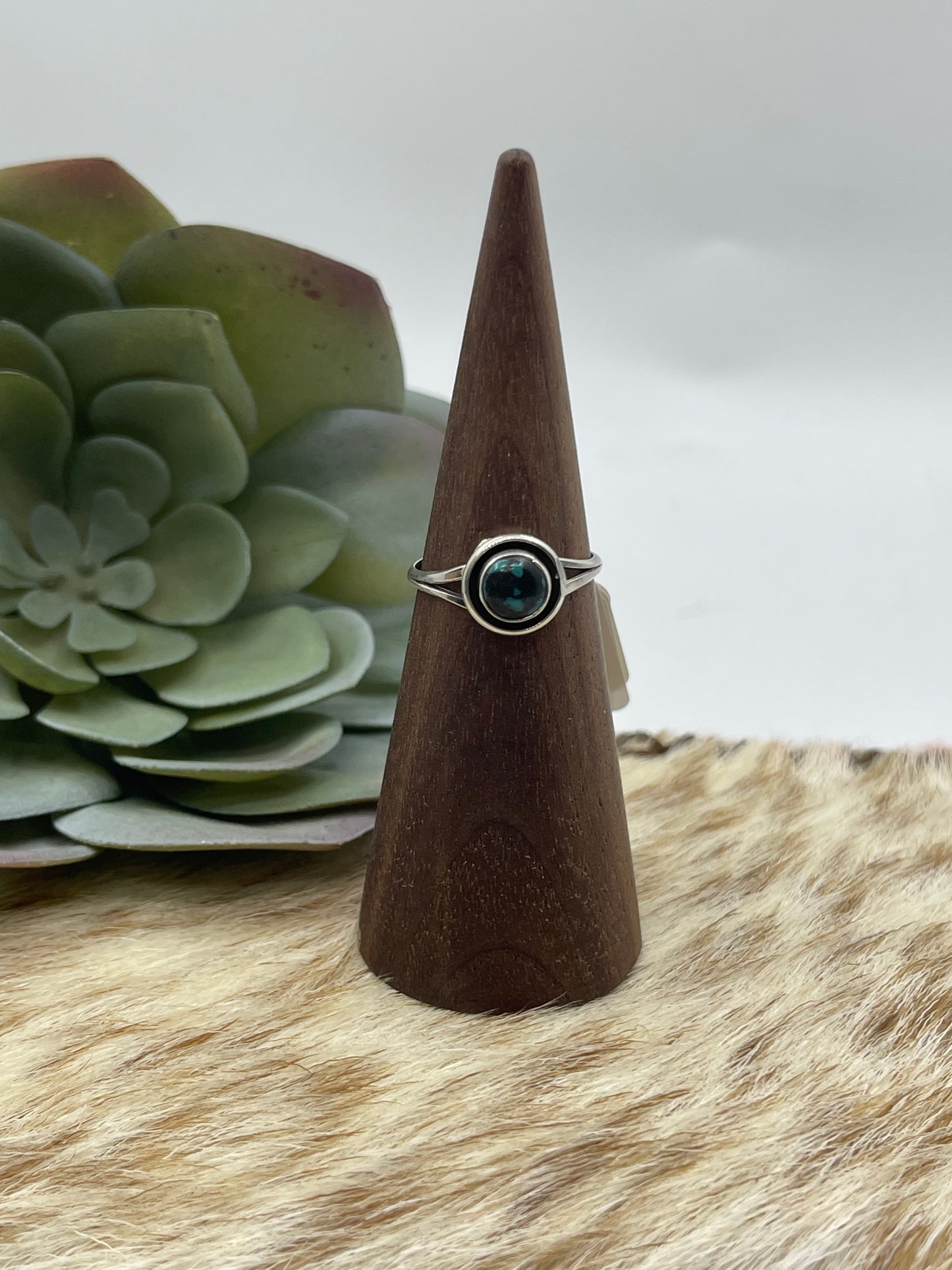 6.5 Dainty Turquoise Circle Ring by Martin Perry, Navajo